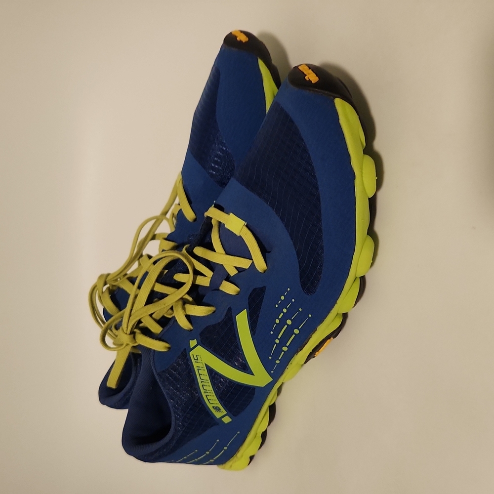 NWT New Balance Men's MT00 Minimus Zero Trail Running Shoe size 9